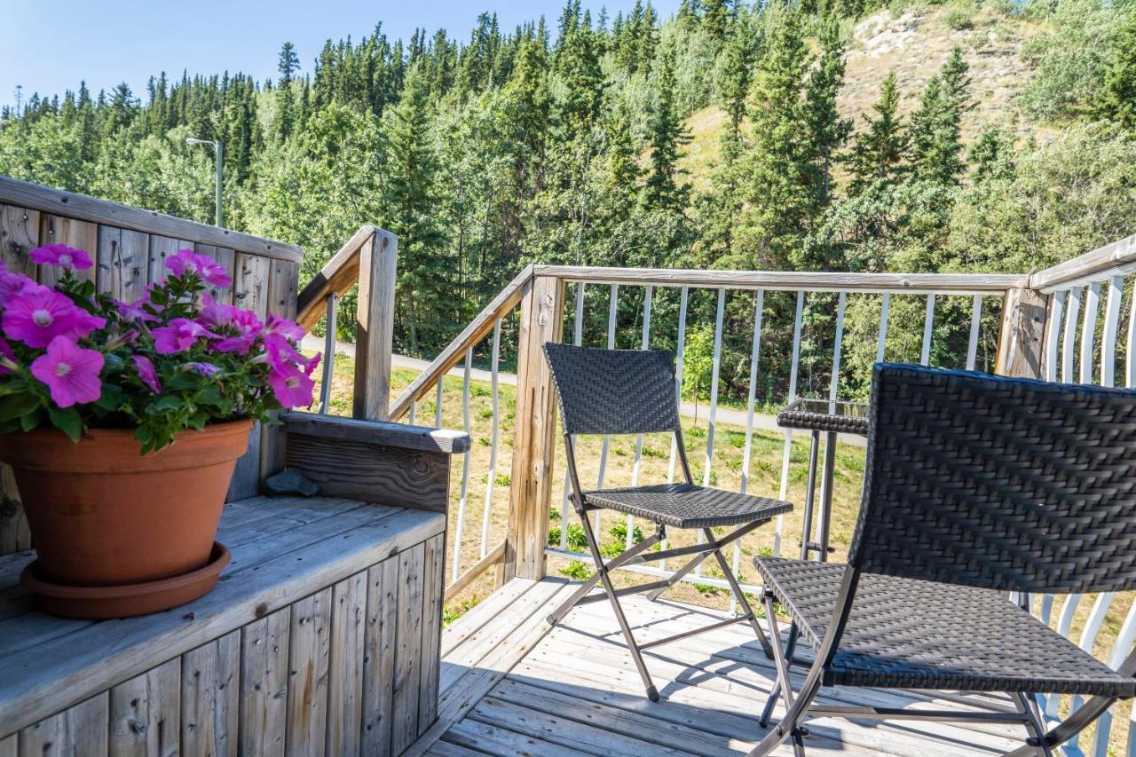 Downtown Whitehorse Apartment In Old Town Luaran gambar