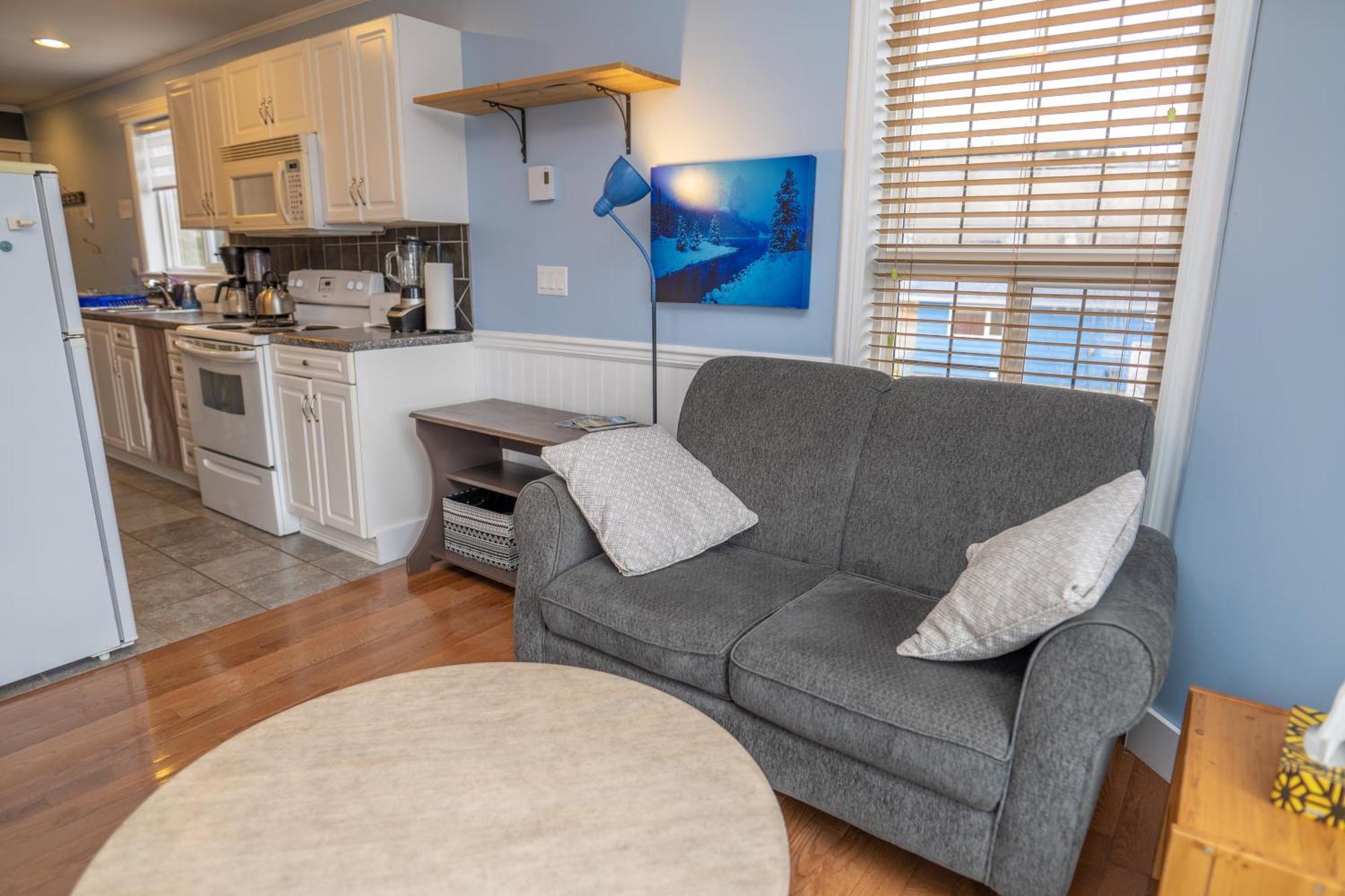 Downtown Whitehorse Apartment In Old Town Luaran gambar